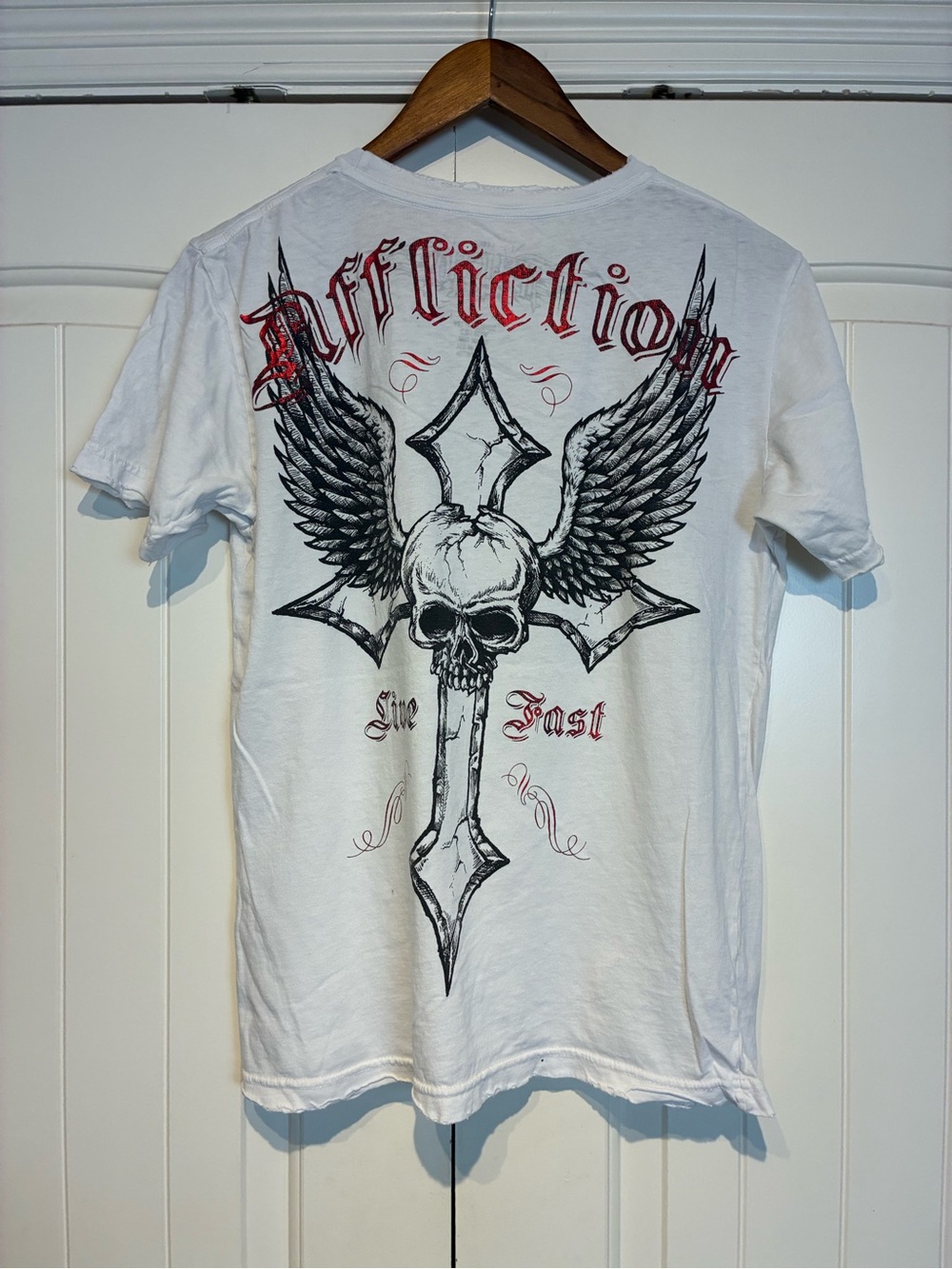 Affliction Tee Size L